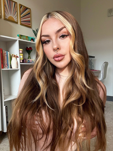 camiladelrae avatar