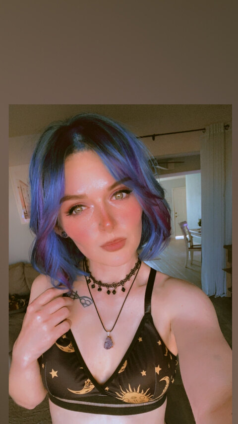 emoemms avatar