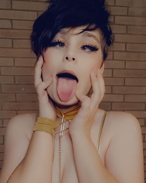 kittycos4 avatar