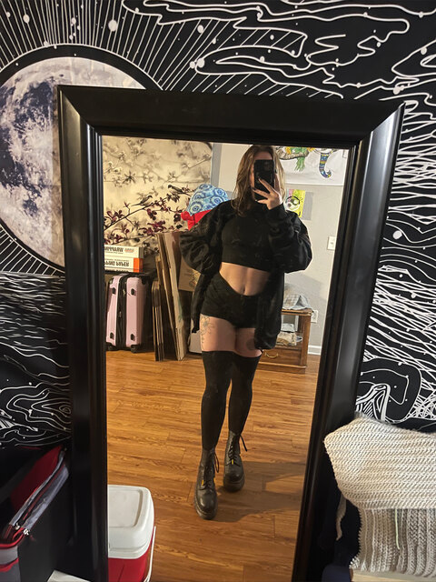 lusciousxlucifree avatar