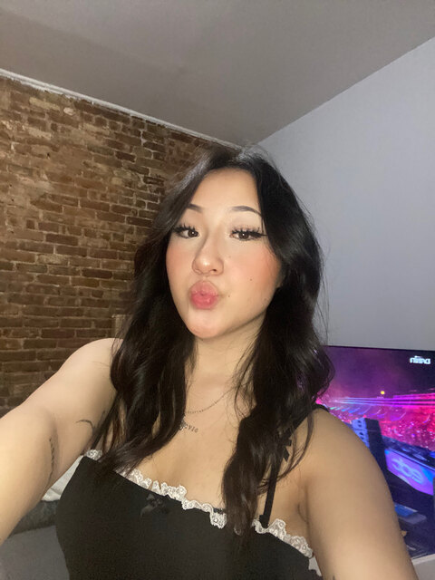 mommiowo avatar