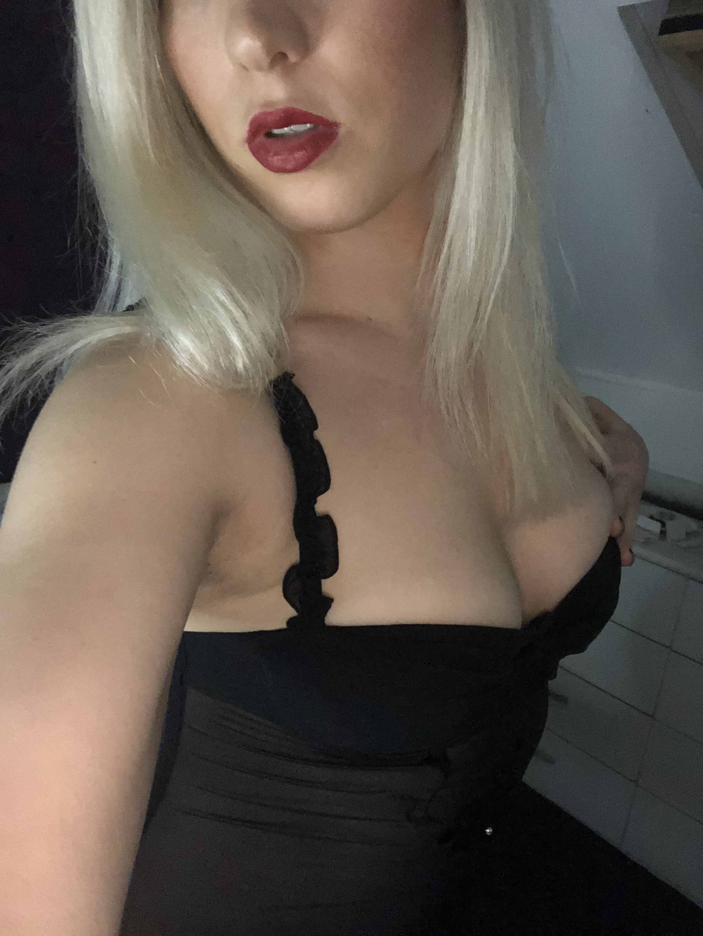 naughtyizzy avatar
