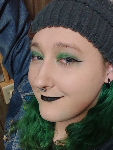 that.trans.punk avatar