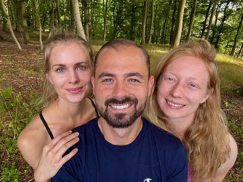 throuple-dk avatar